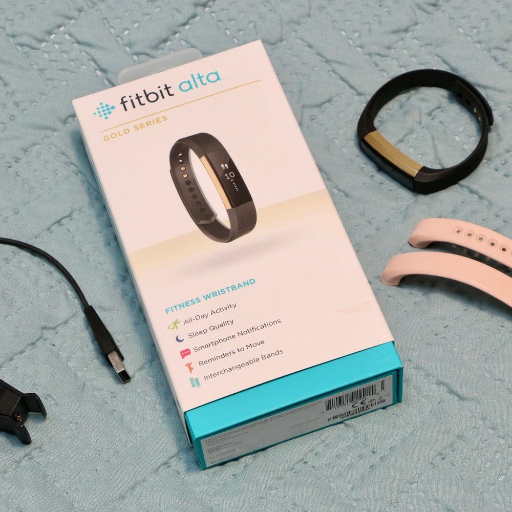 Black Fitbit Alta Gold Series with Extra Band